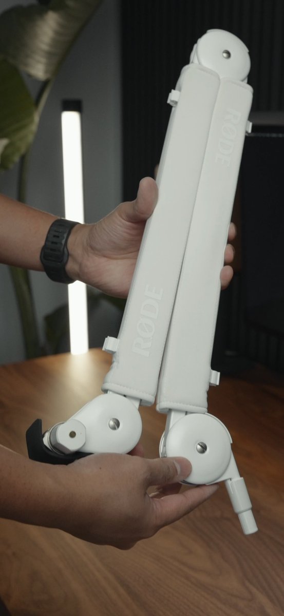 The all new white collection from <a href="/rodemics/">RØDE</a> 😮‍💨 find them here liinks.co/jonimperial