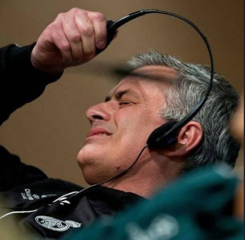 Codeineprisoner's tweet image. When you come home from ya 10 hour shift and she sends you a 2 min voice message on how much she loves you.