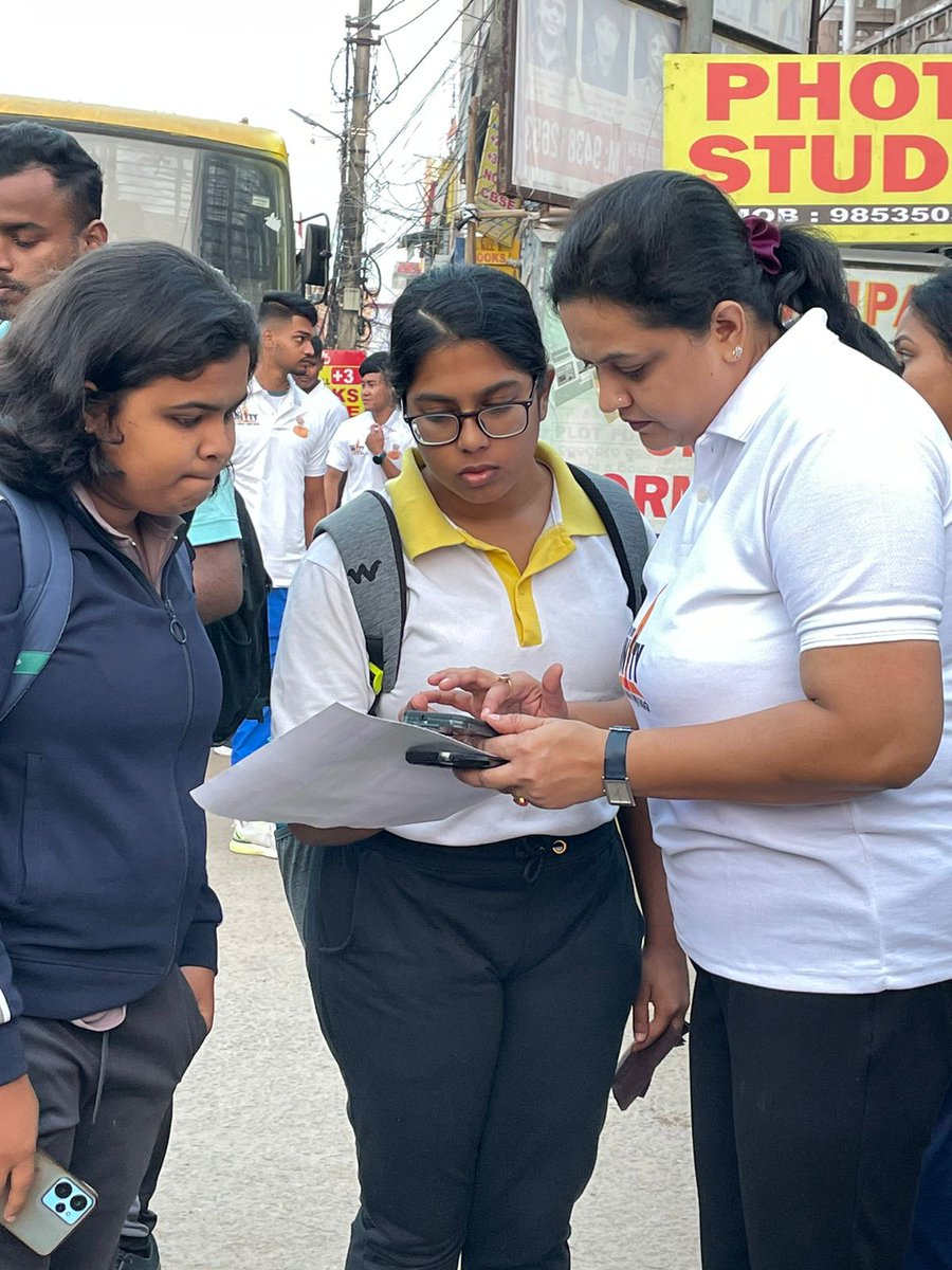 NSDCIndia's tweet image. Skill India Digital (SID) brings you a unique opportunity to pledge your commitment to our nation&apos;s unity on National Unity Day. 
Download your pledge certificate today!
#NationalUnityDay #PledgeForUnity #RunForUnity #SkillIndiaDigital