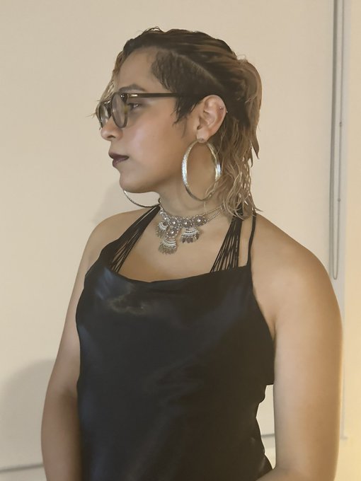 The looks and festivities https://t.co/q0R1UbY1Kq<a href="/tag/femboy"class="tags"><span>#femboy</span></a>