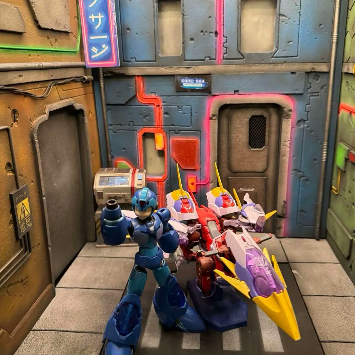 ANRuniverse's tweet photo. Check out this amazing shot done by our ANR Team member Dee!
Featuring TruForce Collectibles Designer Series X "Megaman X" showcased on our cyberpunk diorama
#popculture #megaman #megamanx #ActionFigures #diorama #truforce #collectibles #artistic #photography #videogames https://t.co/YNP9PtqqYh