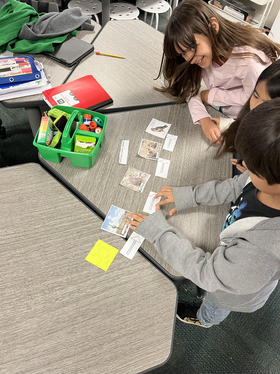 Melanie White tweet media