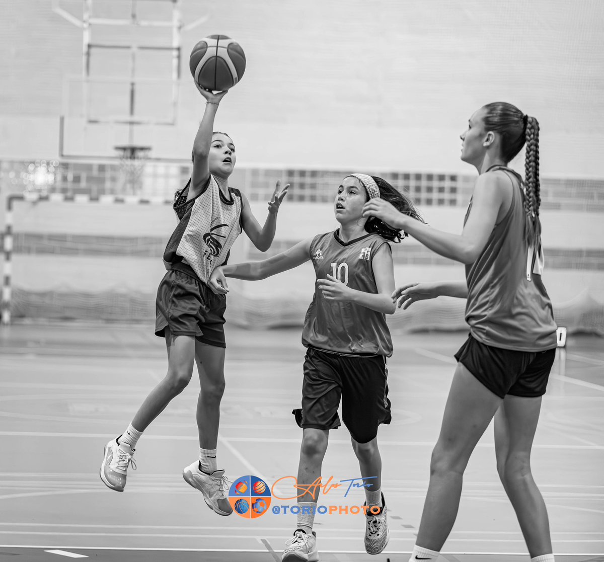Fotogalería disponible del partido amistoso entre las selecciones de <a href="/FBPA_asturias/">Federación de Baloncesto Pdo. de Asturias</a> 🆚 <a href="/fcantabra/">F.CántabraBaloncesto</a> 
Puedes verlas en TorioPhoto.com
<a href="/ArbitrosFBPA/">Árbitros FBPA</a> #deportes #baloncesto #sports #pics #toriophoto