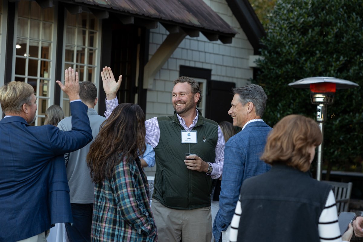 BrasfieldGorrie's tweet photo. We brought our 2018 hires together for a five-year reunion of Cultivate, our employee onboarding program. Leadership stopped by to celebrate the team's growth. We ended with a tree planting ceremony with Cool Green Trees using acorns we harvested in 2018. https://t.co/00JHGZtpmC https://t.co/xpELLXf1eM