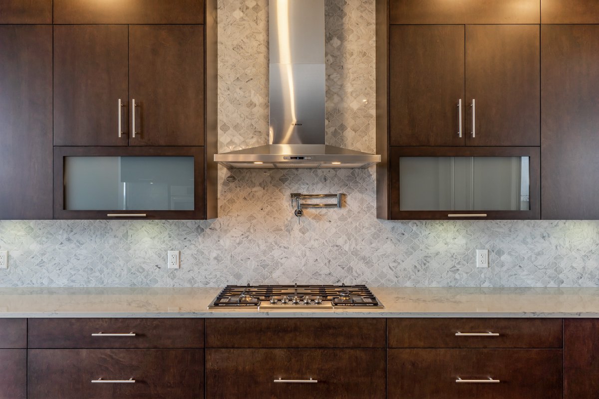 MarrTech's tweet image. ✔️ Local (Abbotsford, BC)
✔️ We manufacture products right here in our shop
✔️ Custom built cabinets
✔️ Quality cabinets, design, installation, and service

marrtech.com
#customkitchen #newkitchen #qualitykitchen #kitchencabinets #reno #bathroom #laundryroom #building