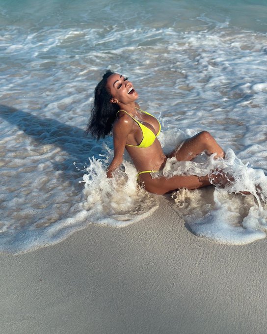 #MexicoVibes #Cancun #BirthdayFun #Paradise #BikiniBabe #2023BABY 👙☀️🏝️🇲🇽 https://t.co/JBHUZ5A8Mo<a href="/tag/mexicovibes"class="tags">#MexicoVibes</a><a href="/tag/cancun"class="tags">#Cancun</a><a href="/tag/birthdayfun"class="tags">#BirthdayFun</a><a href="/tag/paradise"class="tags">#Paradise</a><a href="/tag/bikinibabe"class="tags">#BikiniBabe</a><a href="/tag/2023baby"class="tags"><span>#2023baby</span></a>