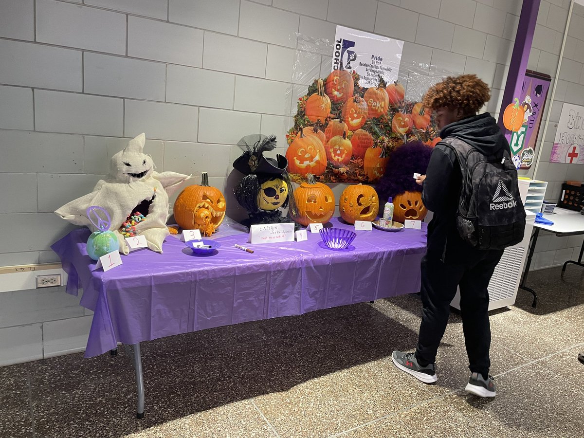 Eric Eiswert (@ericeiswert1) on Twitter photo First annual <a href="/PikesvilleHS/">Pikesville HS</a> faculty pumpkin carving contest- yea- the regular scary face won’t win here! @KyriaJoseph First annual <a href="/PikesvilleHS/">Pikesville HS</a> faculty pumpkin carving contest- yea- the regular scary face won’t win here! @KyriaJoseph