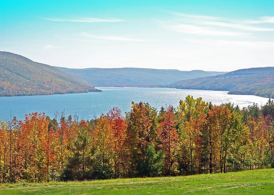 Bristol Harbour View    Get It Here  bit.ly/3S8Ixav #photography  #AYearForArt #BuyIntoArt #artwork #Canandaigua #lake #autumn #FingerLakes #CanandaiguaLake #interiordesign #wallart #giftthemart