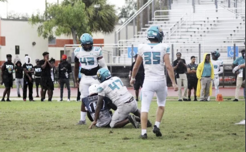KinzerPratt's tweet photo. Blessed to receive my first offer from @MTIFootball ,@JamesWilhoit25 @MedleyAaron @CoachDonPitt @west10sports @coachP1986 https://t.co/MJ0nCkTMCp