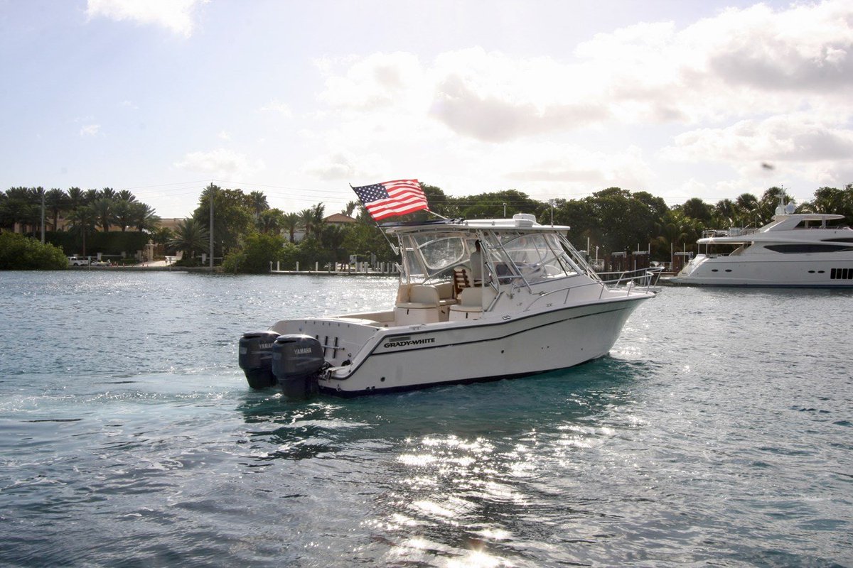 YACHTSBLUE's tweet image. Redefining the boating experience aboard the 2003 33’ GRADY-WHITE 330 EXPRESS. Contact us for further details on purchasing this 2003 33’ GRADY-WHITE: sales@yachtsblue.com
hubs.ly/Q0278F2J0

#GRADYWHITE #BoatingAdventures #YachtsBlue