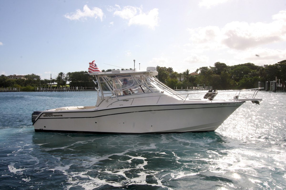 YACHTSBLUE's tweet image. Redefining the boating experience aboard the 2003 33’ GRADY-WHITE 330 EXPRESS. Contact us for further details on purchasing this 2003 33’ GRADY-WHITE: sales@yachtsblue.com
hubs.ly/Q0278F2J0

#GRADYWHITE #BoatingAdventures #YachtsBlue
