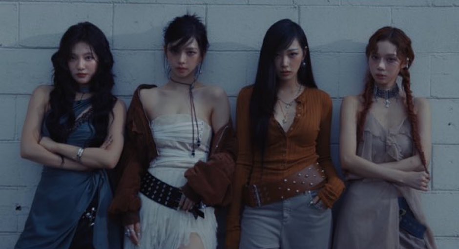 retroyubin's tweet photo. i’m loving this concept sm https://t.co/oTk5ze8fZU