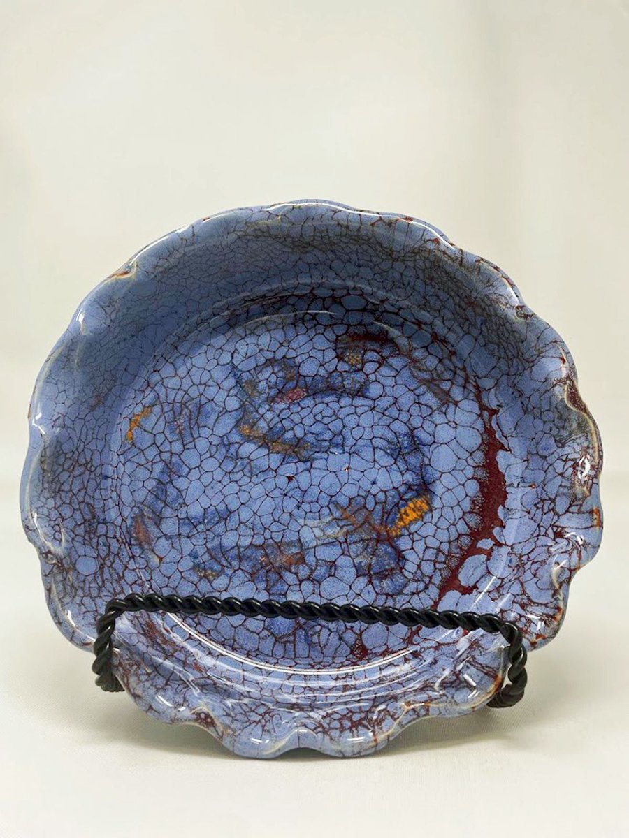 clevelandbazaar's tweet image. Meet the Makers: Beth Lewin, Beth Lewin Pottery
 
Online: buff.ly/47e85ax 
Facebook: buff.ly/3tUFmZR
Instagram: buff.ly/3tKa1c8
 
Read more about Beth Lewin Pottery and our holiday 2023 makers at bit.ly/CleBazaar2023h…. Text BAZAAR to 66866 to join us!