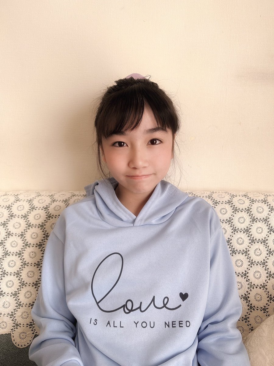 ichika06062012's tweet image. おはようございます((o(*&amp;gt;ω&amp;lt;*)o))
2000人突破しました🎉(*^^*)m(_ _)m
ありがとうございます(((o(*ﾟ▽ﾟ*)o)))
皆さんのおかけです...ヽ( ´_つ｀)ノ 
これからも、頑張って行くので、応援よろしくお願いします(＞人＜;)
#モニベル撮影会
#キッズモデル
#小学5年生
#2023スタ戦ファイナリスト
