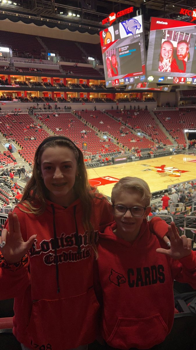 klride01's tweet photo. #GoCards https://t.co/VAUAIpDehE