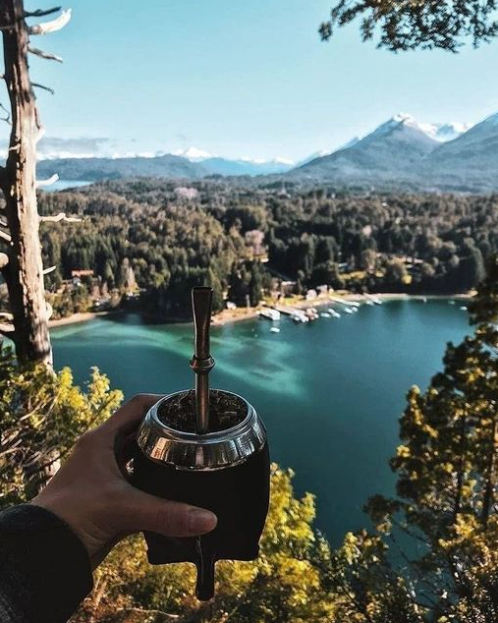Flantasma1's tweet photo. Donde quiero estar tomando mates https://t.co/ttRHcmf0Fm