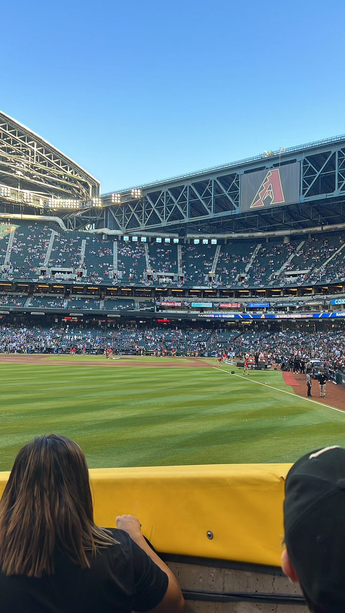 Mannythe_man's tweet photo. Section 139 seat 3 and 4 #CapitalOneUltimateFan #Sweepstakes https://t.co/7PqNPBVofy