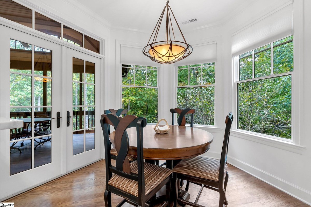 The Cliffs tweet media