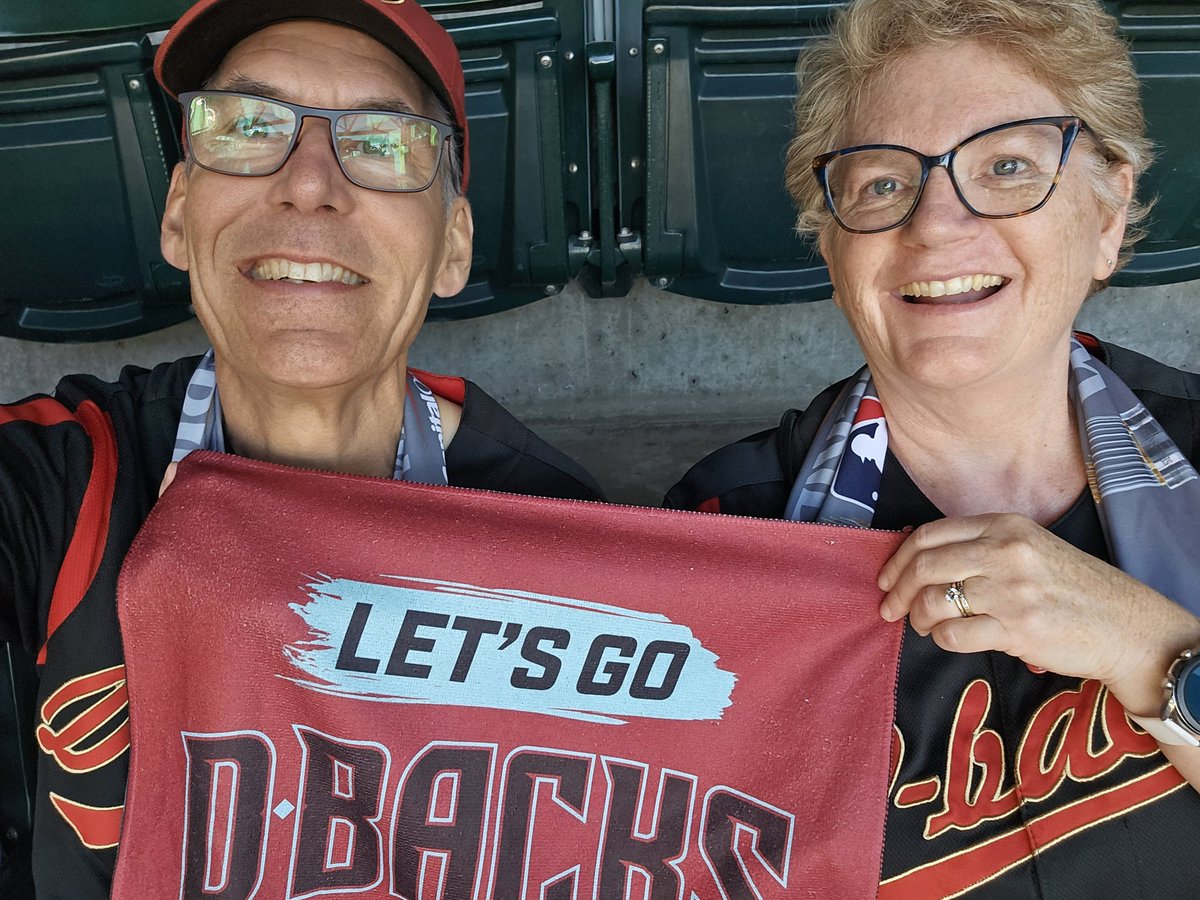 BlakeSacha1's tweet image. Ready for some baseball! #godbacks #chaos.