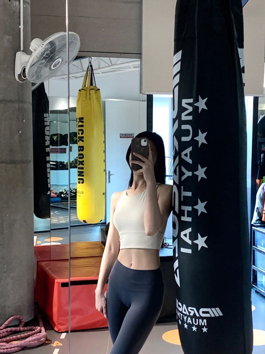 9aster1Amy's tweet photo. Life is movement https://t.co/4CqYsC9a3o