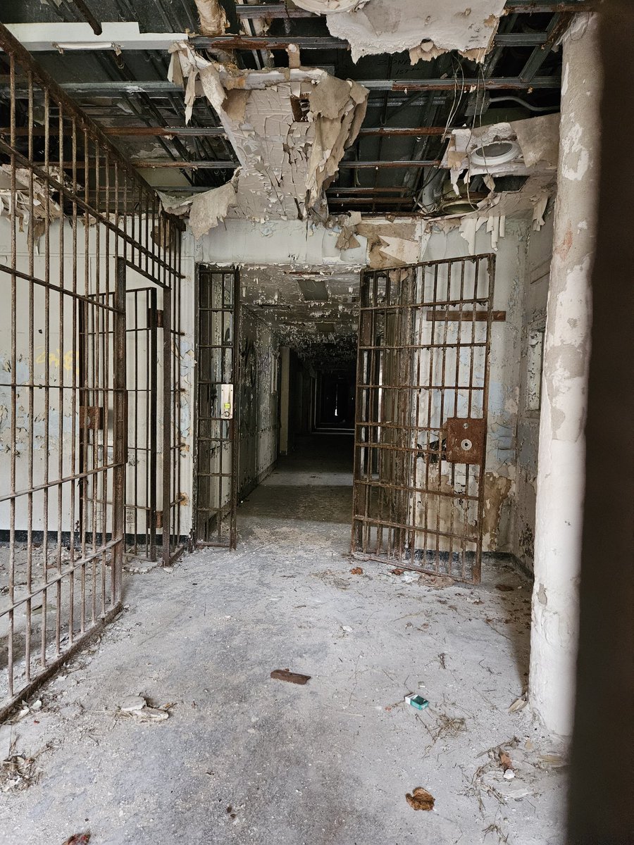 MagHoney's tweet photo. Got to investigate Old Joliet  Prison this past weekend👻 https://t.co/2Frx8U20Zv