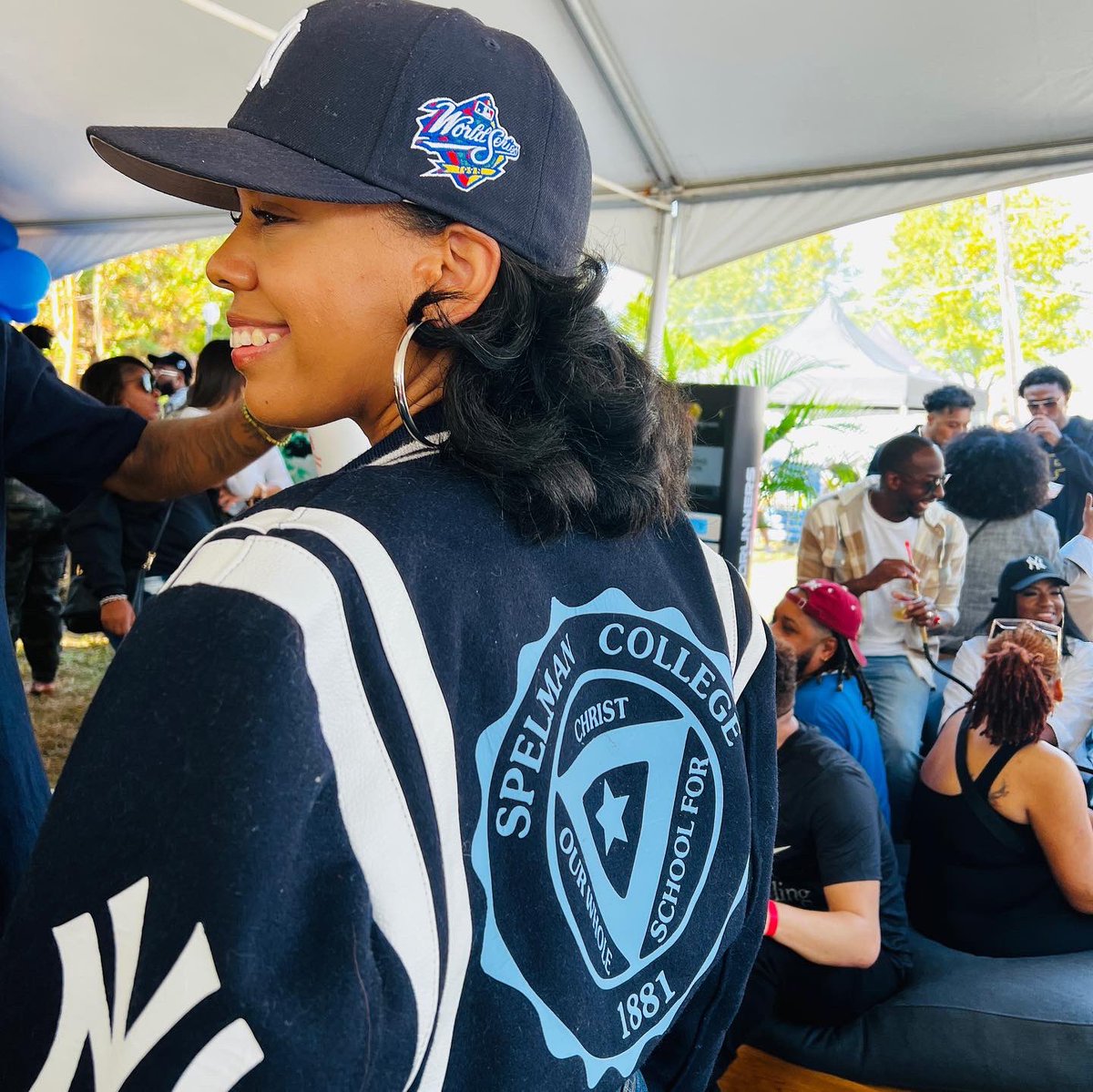 JaleesaLashay's tweet image. #SpelhouseHC 💙♥️