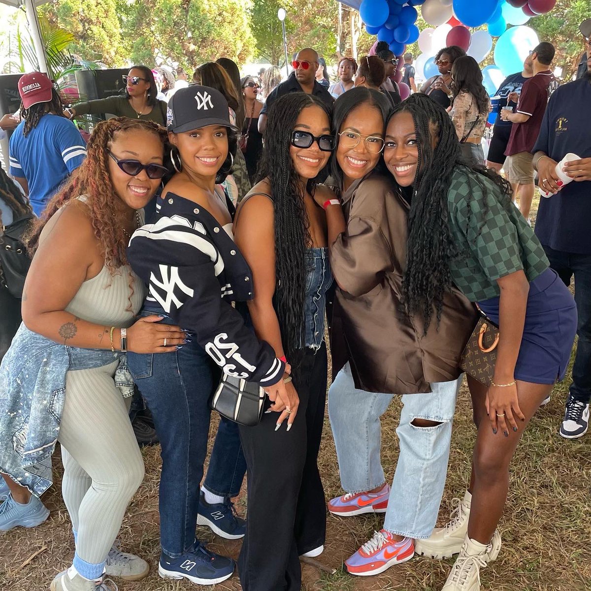 JaleesaLashay's tweet image. #SpelhouseHC 💙♥️