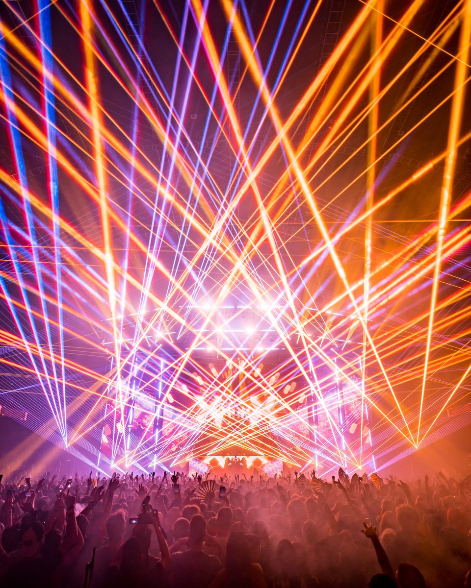 Just two months until we’re celebrating New Year’s in Tahoe, Headbangers! ✨
