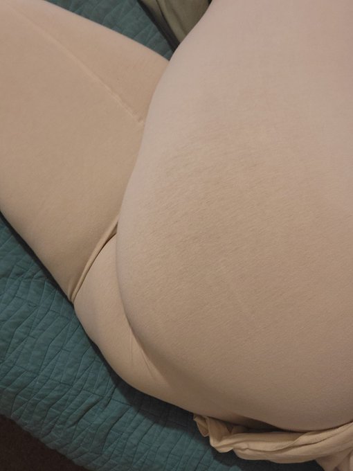 I love these tights. They show my curves. Imagine seeing this while fucking me from behind. It jiggles<a href="/tag/ass"class="tags"><span>#ass</span></a><a href="/tag/phonesex"class="tags"><span>#phonesex</span></a><a href="/tag/niteflirt"class="tags"><span>#niteflirt</span></a><a href="/tag/bodyworship"class="tags"><span>#bodyworship</span></a>