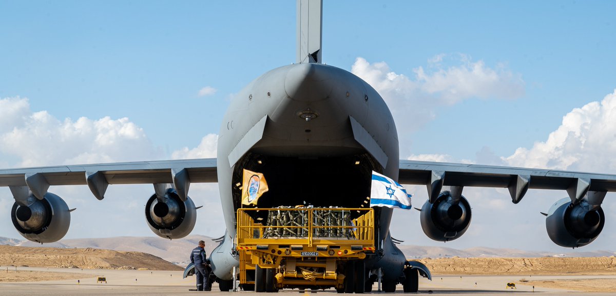 Travis60AMW's tweet photo. ✈️ 🇺🇸 Airmen from @RamsteinAirBase  worked diligently as they loaded crucial cargo onto a C-17 Globemaster III assigned to Travis AFB. The mission aimed to bolster the Israel Defense Forces with essential resources, reaffirming the unwavering support of the U.S. 🤝💪#TrustTravis https://t.co/wjlCXYMPIu