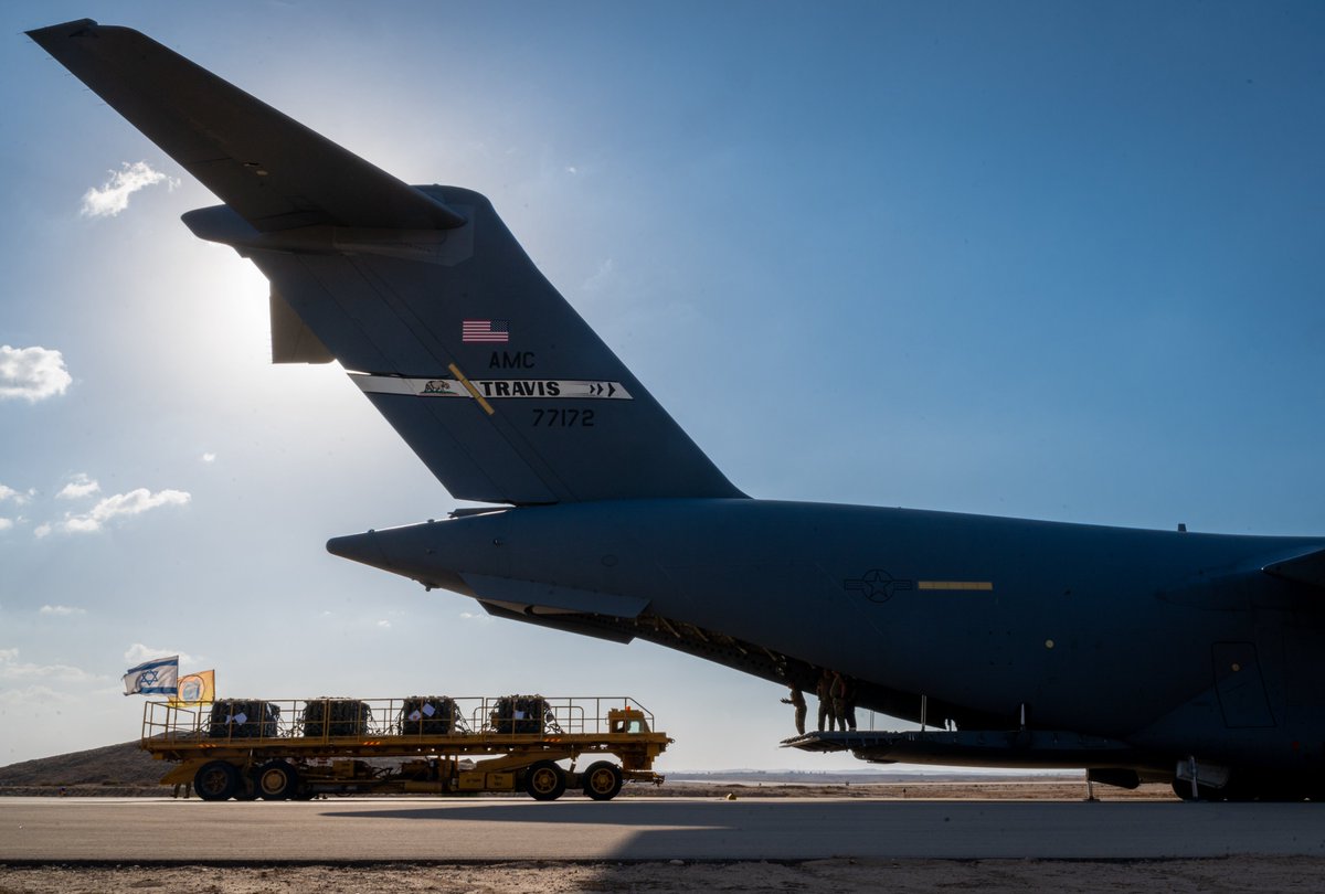 Travis60AMW's tweet photo. ✈️ 🇺🇸 Airmen from @RamsteinAirBase  worked diligently as they loaded crucial cargo onto a C-17 Globemaster III assigned to Travis AFB. The mission aimed to bolster the Israel Defense Forces with essential resources, reaffirming the unwavering support of the U.S. 🤝💪#TrustTravis https://t.co/wjlCXYMPIu
