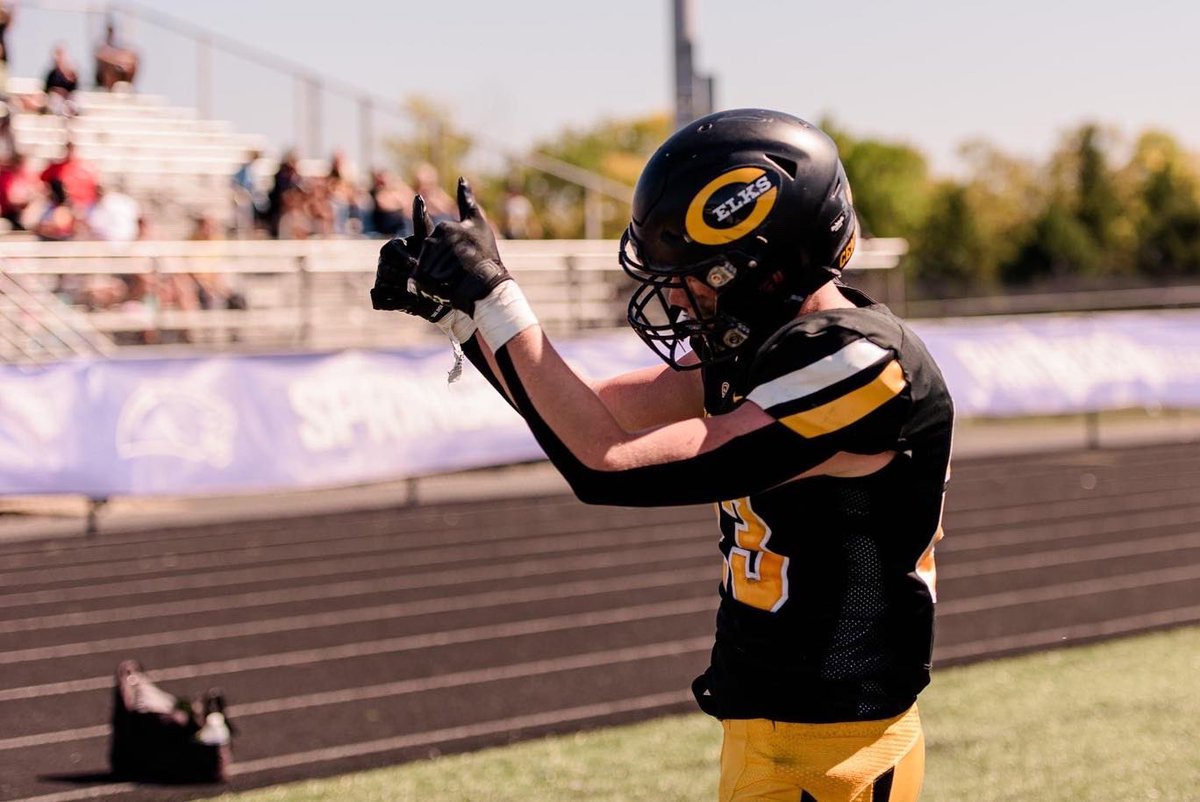 Full Freshman Season Highlights 2023

hudl.com/v/2MMeU5