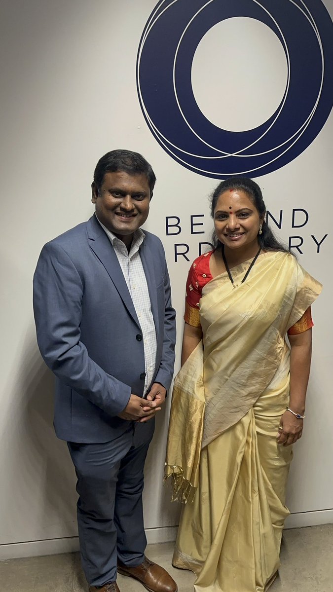 NKB_BRS's tweet photo. Always pleasure meet our great leader @RaoKavitha akka garu ✊✊✊
#DaughterOfAFighter 
#London #Oxford #universityofOxford https://t.co/NKsNFodlx7