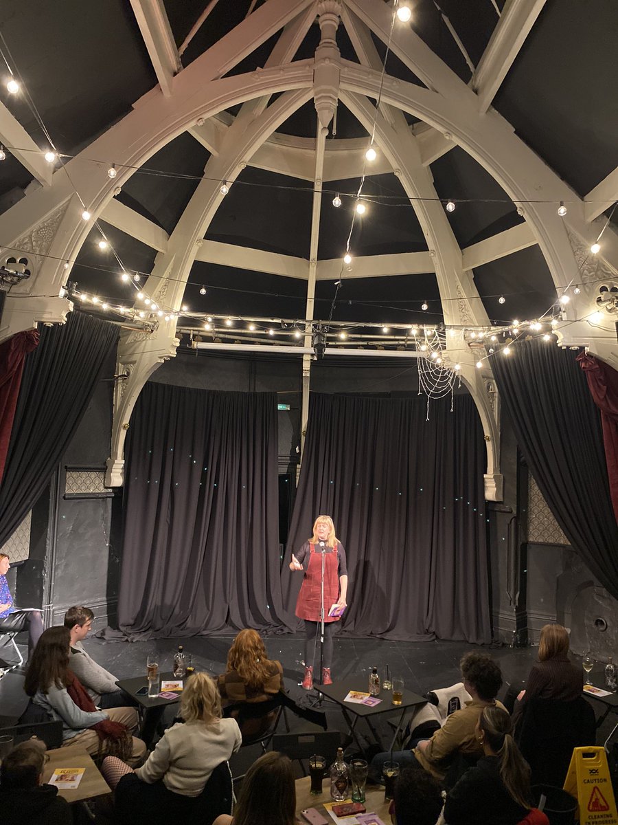 Thank you to everyone who came along tonight to listen & share words! And huge thanks to out amazing headliners @vineypoet & @rose_condo_poet !!