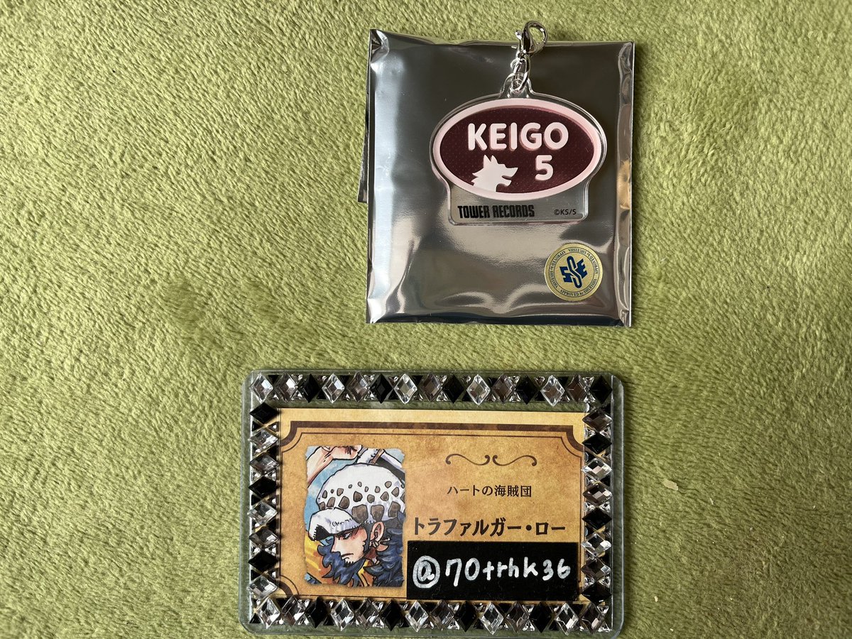 70trhk36's tweet photo. 【交換】ウィッチウォッチ タワレコ 缶バッジ アクリルキーホルダー アクキー アクリルチャーム

譲：アクリルチャーム→ケイゴ
缶バッジ→ミハル、モリヒト、ネム
アクキー→画像のもの

求：缶バッジ→カンニコ＞カンシ
アクキー→カンシ(キャルッ)、緊急出動
アクリルバッジ→カンシ

↓ https://t.co/5HhMZXre6p