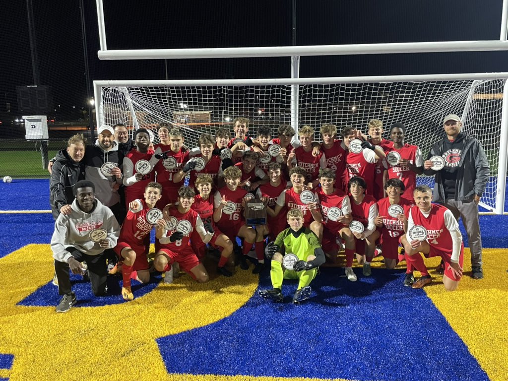 GuilderlandAthletics tweet media