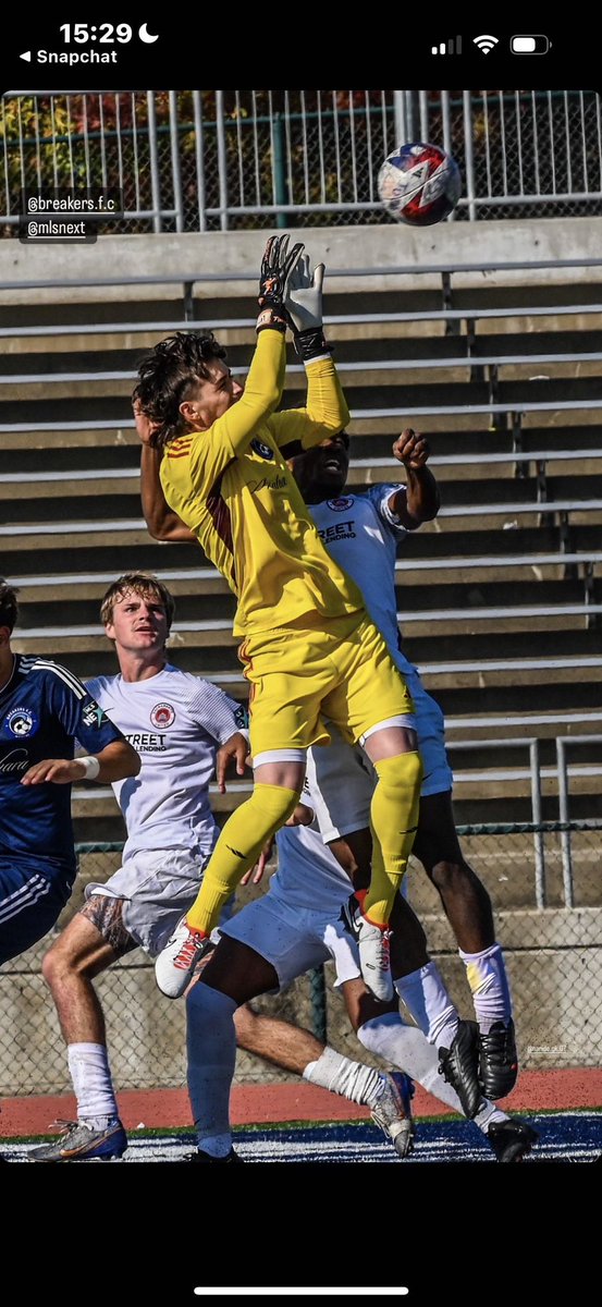 Love this pic from weekends away victory in <a href="/MLSNEXT/">MLS NEXT</a> U19 game, pure determination 🧤. #futureisbright #gkunion #safehands #hardwork #determination #focus @LucaCy_1 <a href="/justinemcg2/">Precision Powered by Reydon Sports PLC</a> <a href="/PrecisionGk/">Precision GK & Training</a>