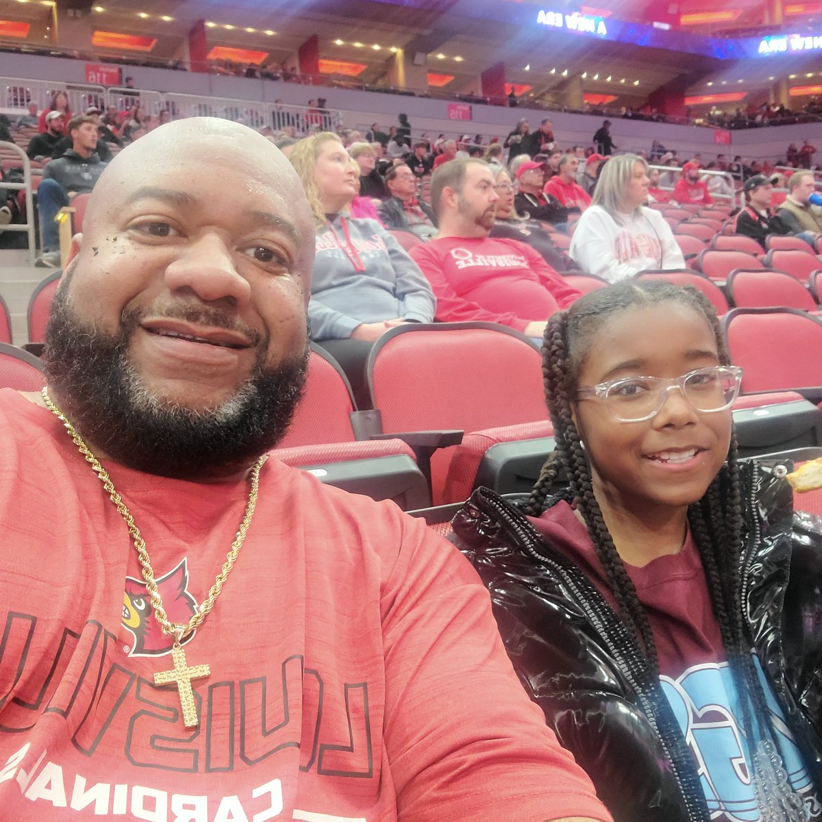 Edaj2611's tweet photo. #GoCards https://t.co/qFuHGL34Ni