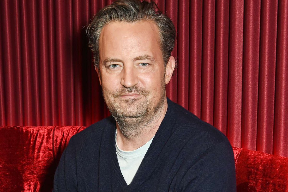 DiariodeYucatan's tweet photo. ⚡ Revelan primera autopsia de Matthew Perry; esta sería su causa de muerte https://t.co/Cb4iTJI6Sn https://t.co/BJvxufbtKG