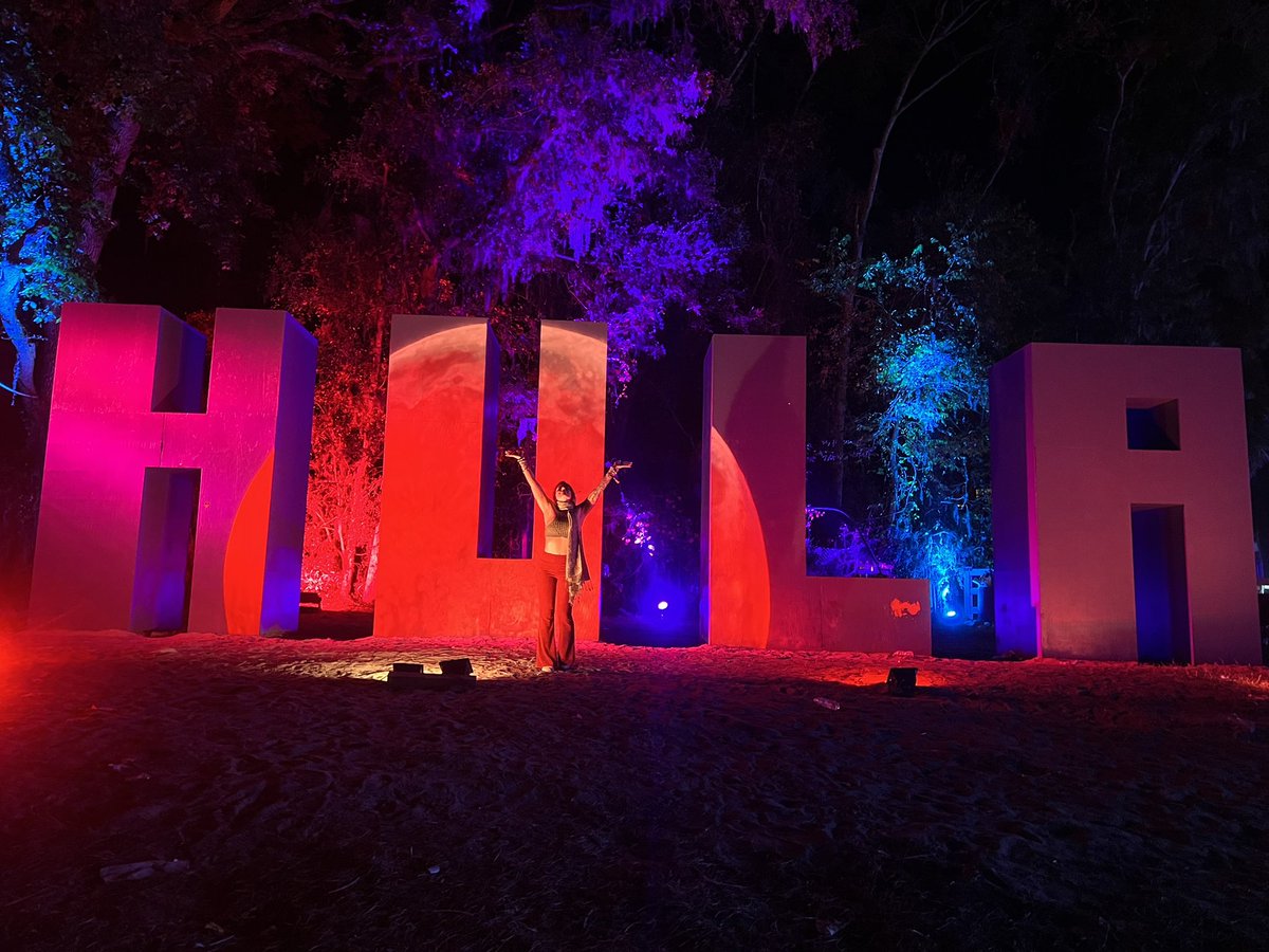 My first hula is in the books! I can’t wait for many more to come! Thank you <a href="/HulaweenFL/">Hulaween</a> for the absolutely magical time ♥️