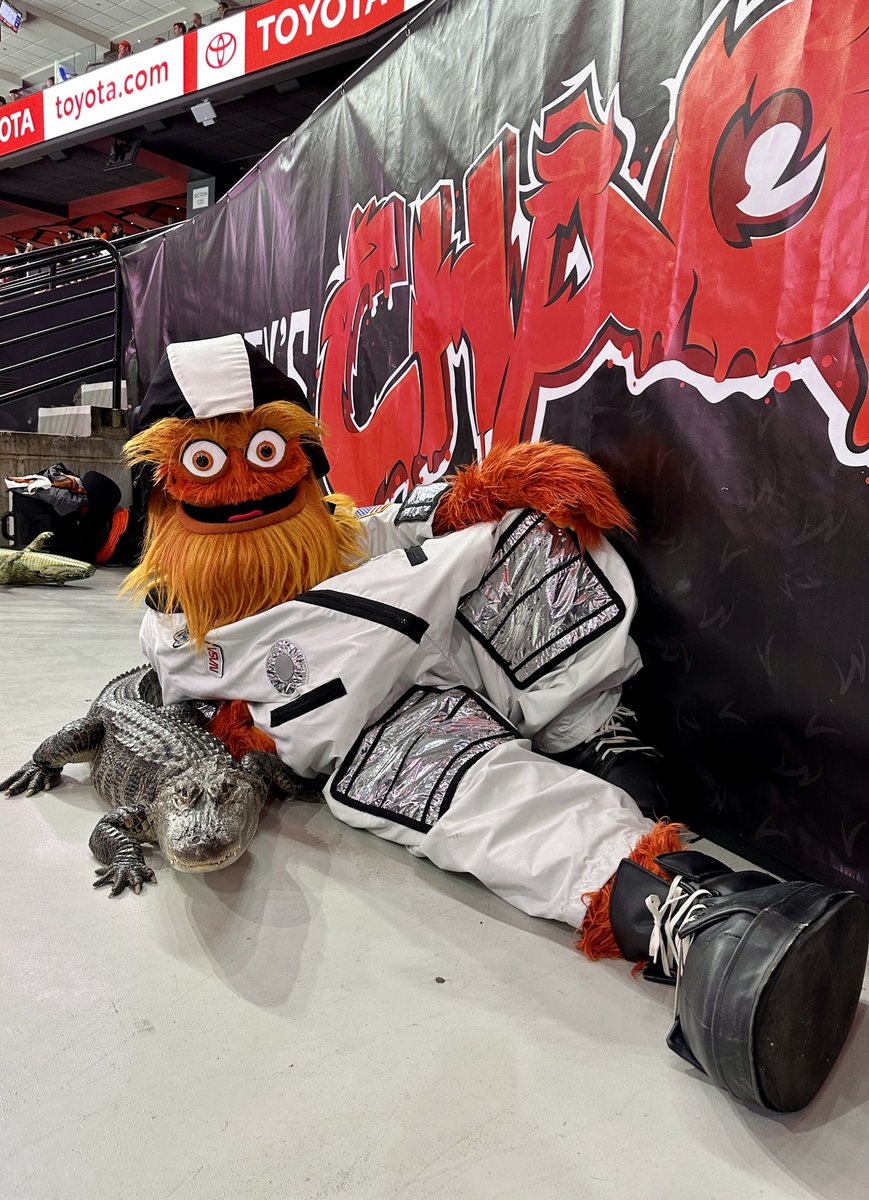 GrittyNHL tweet picture