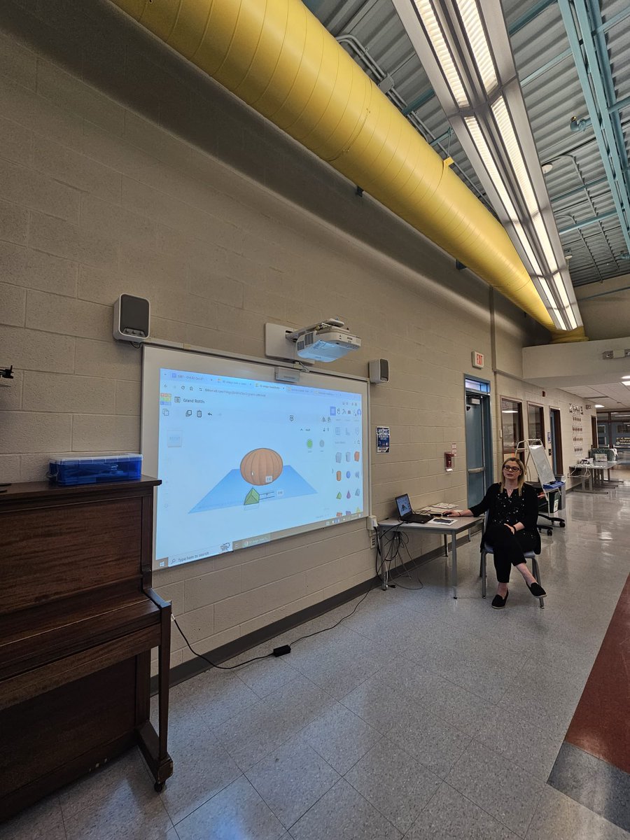 Ms.Schmidt tweet media