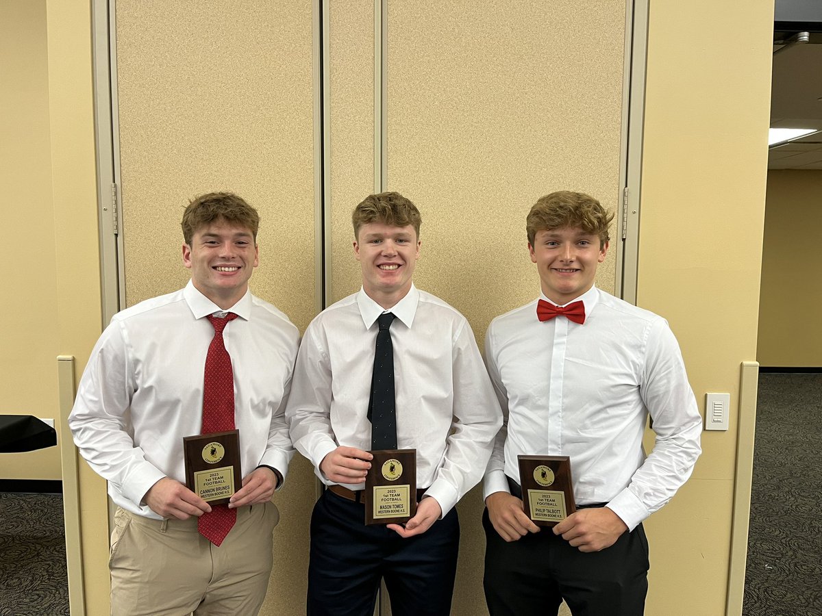 Super proud of <a href="/CannonBrunes3/">Cannon Brunes</a>  <a href="/talbott_philip/">philip talbott</a> and twitterless Tomes on earning 1st Team All Conference recognition!