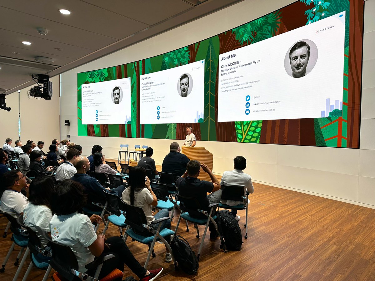 Great day with the #datafam at the <a href="/tableau/">Tableau</a> #vizit down under! Our next speaker is <a href="/cmcau/">Chris McClellan</a> presenting - The Modern Data Stack!
