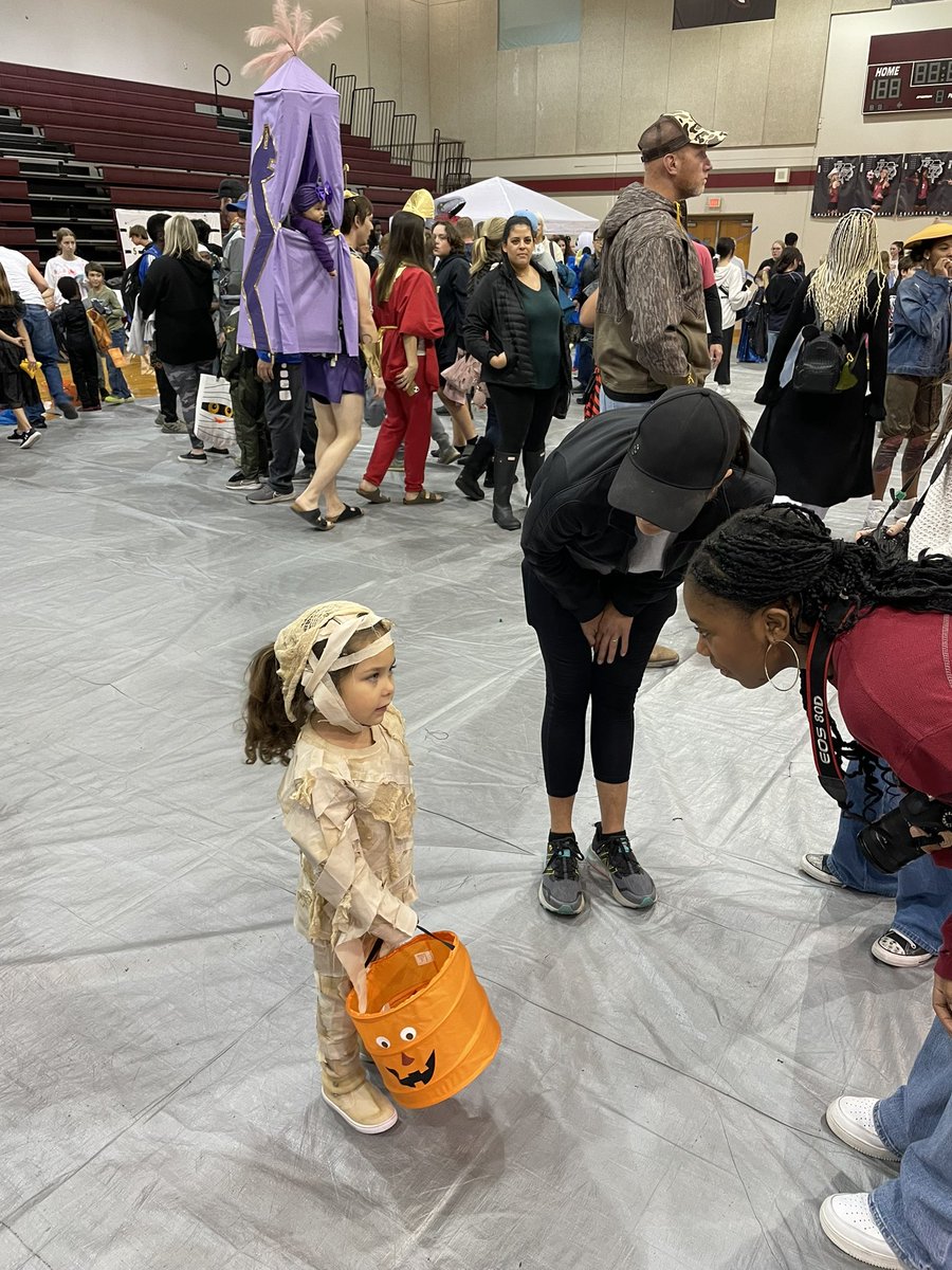 Leander Adapted PE tweet media