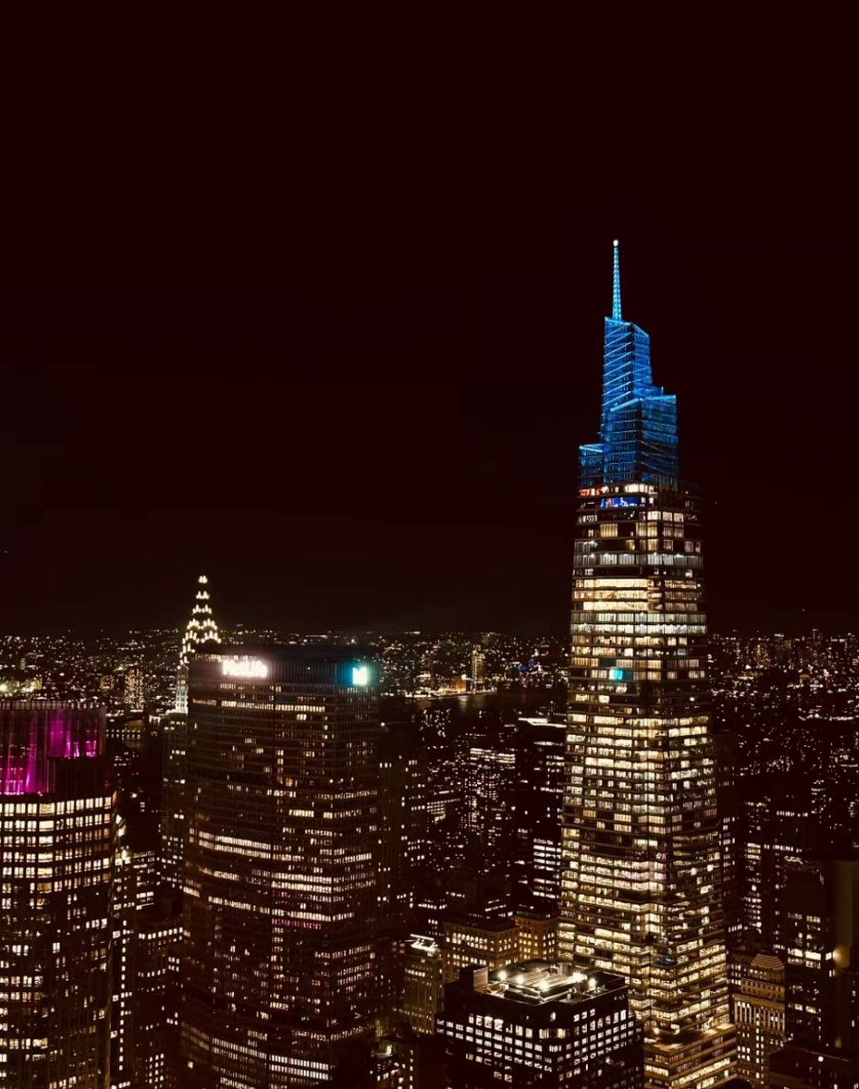 baliiw12's tweet photo. Beautiful night view of New York City, Brook Bridge https://t.co/OiXPCsK3y3