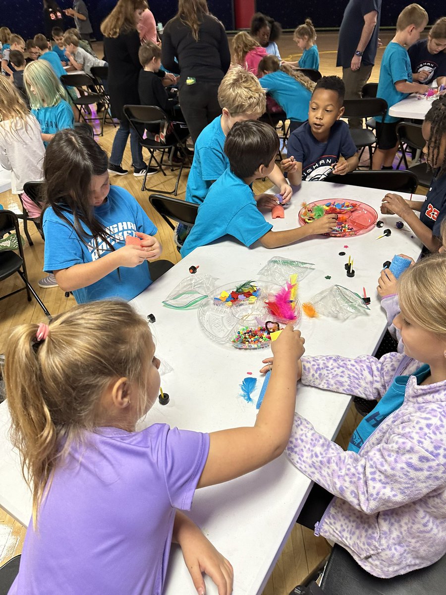Vaughan Second Grade tweet media