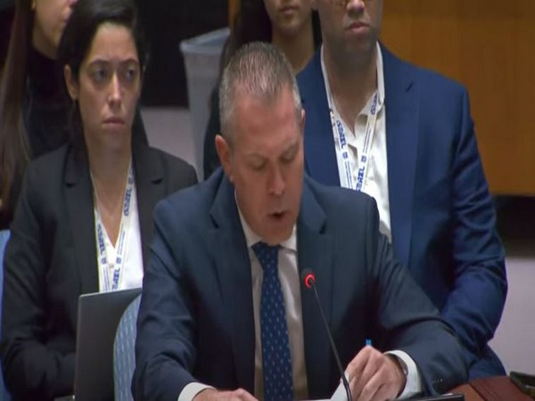 ani_digital's tweet photo. Hamas are modern-day Nazis....they are rulers of Gaza: Israeli envoy at UN

Read @ANI Story |
https://t.co/4IfIZW8hs4
#IsraelHamasWar #GazaWar #Israel https://t.co/fJP4wUNsgl