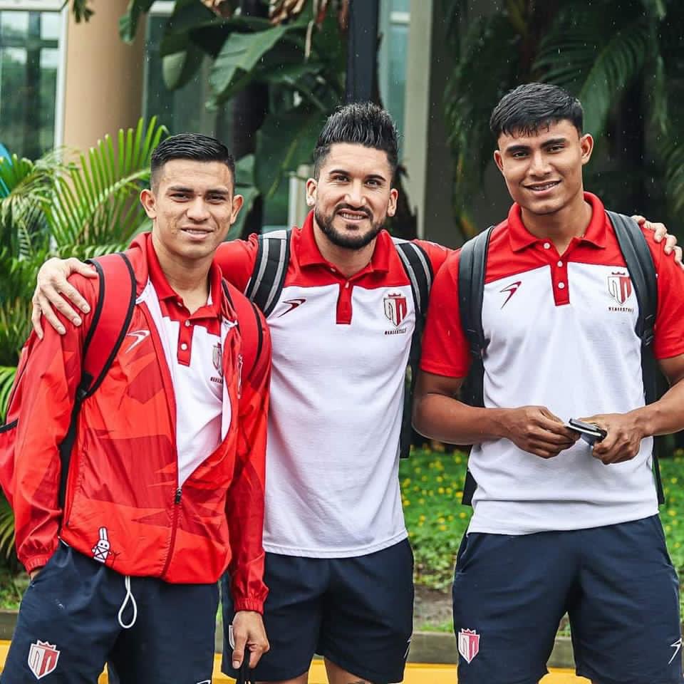El Chatel on X: Real Estelí rumbo ✈️ a nuestra hermana Republica de Panama  🇵🇦 al juego de vuelta es 2 de noviembre contra el CAI (Club Atlético  Independiente de la Chorrera) #