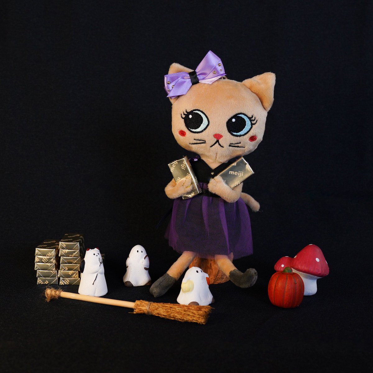 HappyHalloween🎃͙

おはようございます、久しぶりのきなこだニャ🐱🎩

本日も良い1日が過ごせますように🍀
ファイト(  ･ᴗ･ )⚐⚑⚐"

#ぬい撮り
#ハロウィン
#猫のぬいぐるみ